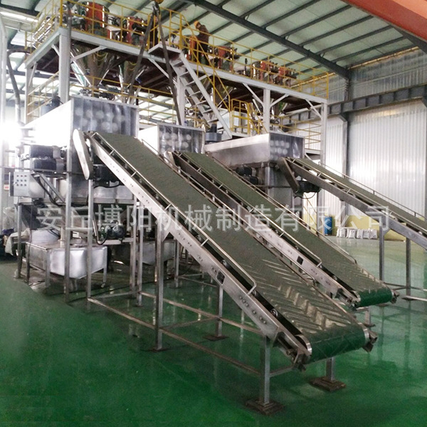 水泥自動拆包卸料卸料機在設計上有什么優(yōu)勢？