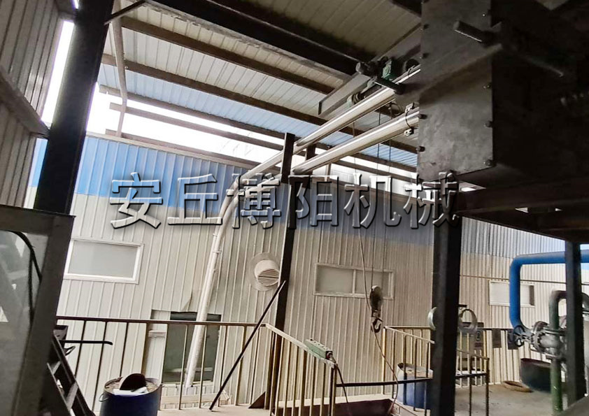 為什么很多企業(yè)會(huì)選擇安丘博陽(yáng)樹(shù)脂粉管鏈輸送機(jī)呢？