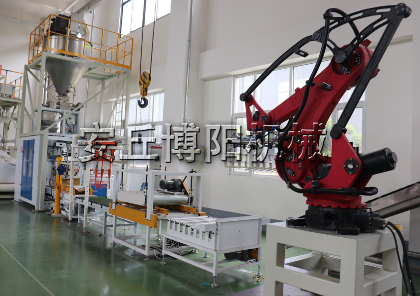 有機(jī)肥料全自動包裝機(jī)為什么備受企業(yè)的好評？