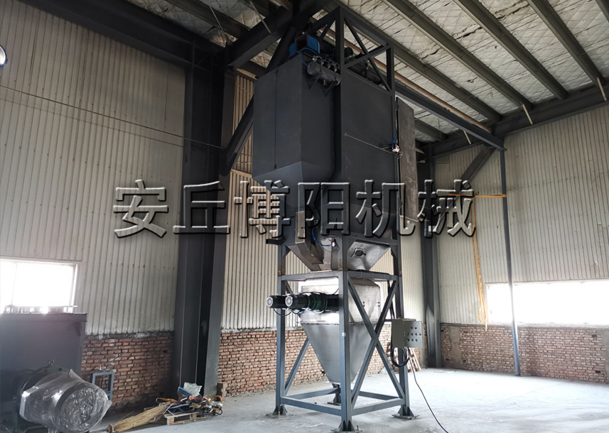 污泥顆粒噸袋拆包機(jī)的產(chǎn)品特點(diǎn)是什么？