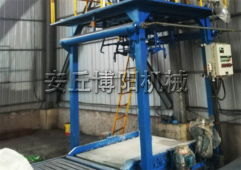 氫氧化鈉噸袋包裝機(jī)結(jié)構(gòu)與特點(diǎn)是什么？